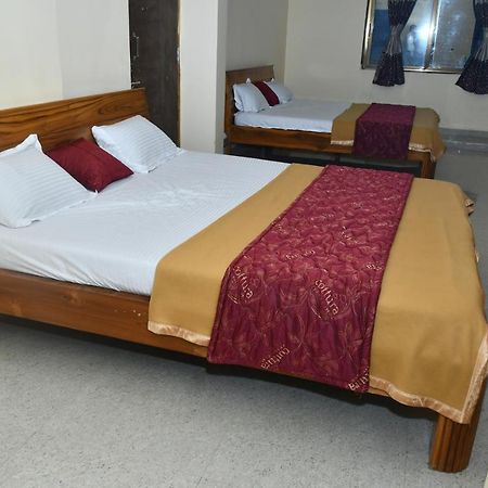 Hotel Jay Malhar And Lodging Igatpuri Εξωτερικό φωτογραφία